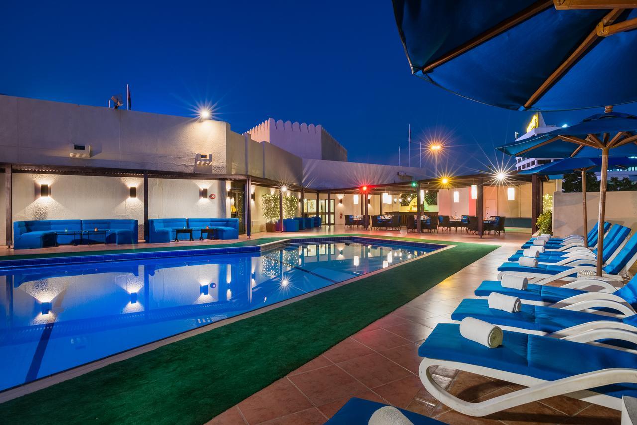 Tulip Inn Downtown Muscat Exteriör bild