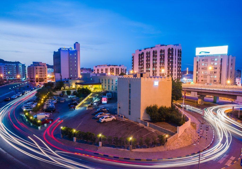 Tulip Inn Downtown Muscat Exteriör bild