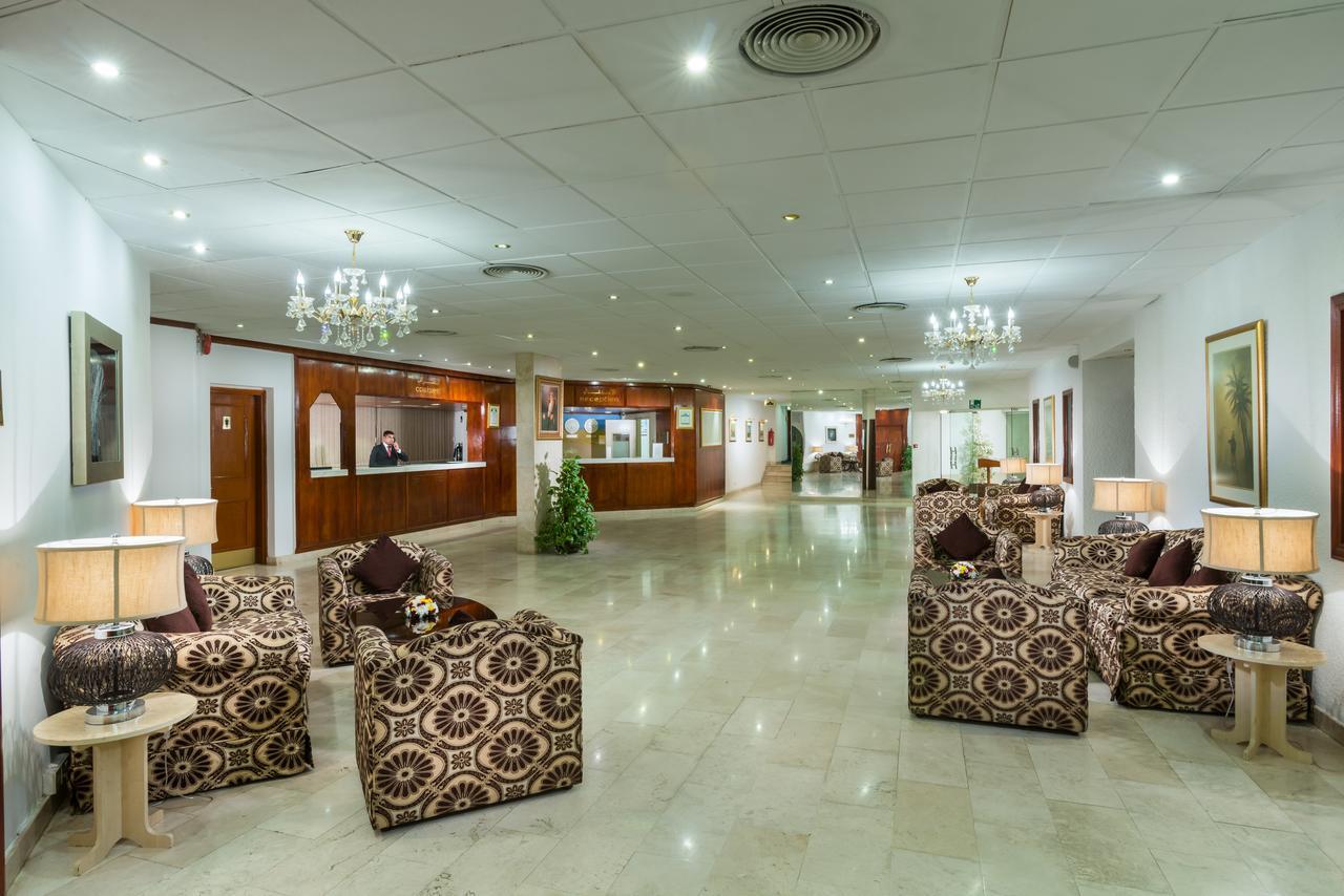 Tulip Inn Downtown Muscat Exteriör bild