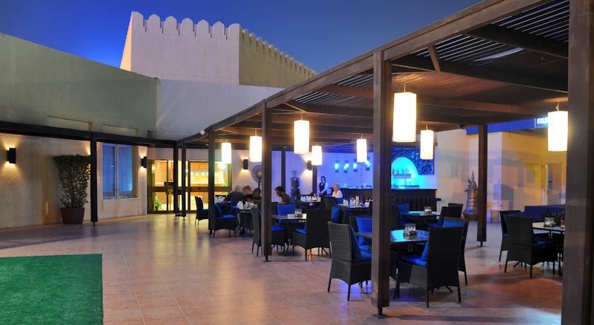 Tulip Inn Downtown Muscat Exteriör bild