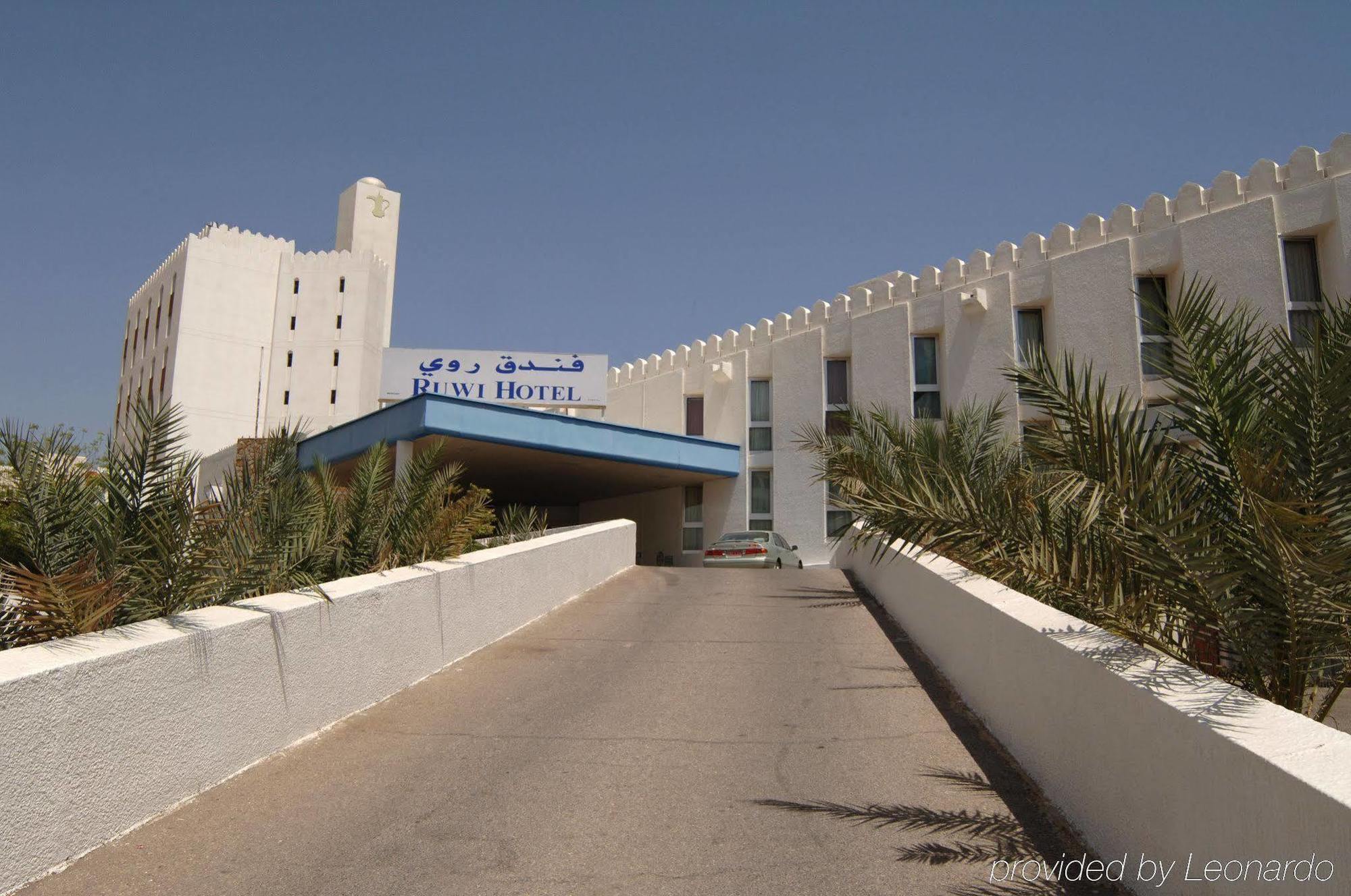 Tulip Inn Downtown Muscat Exteriör bild
